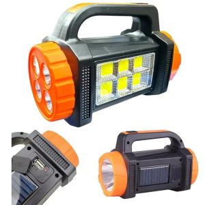 Portable dual light solar torch
