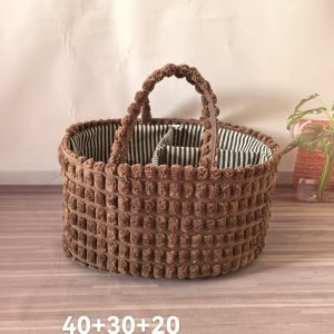 Oval woolen diaper bag Partitioned organiser